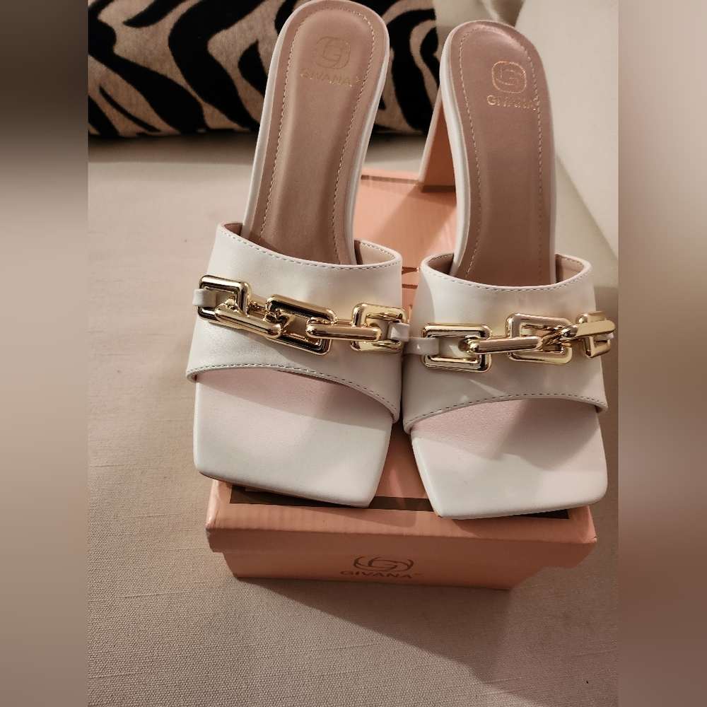 White Chunky Square Toe Heel With Gold Accent Chain